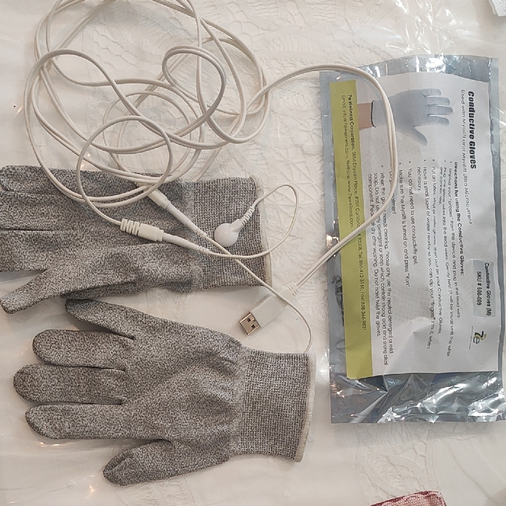 Gray USB Heated Gloves